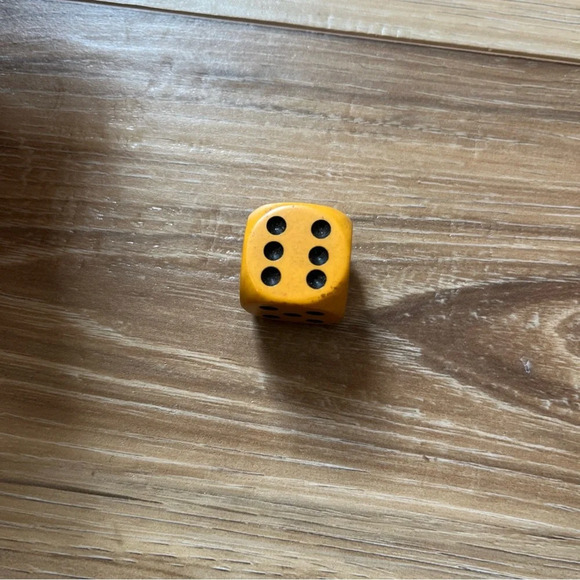 Art deco Czechoslovakia butterscotch bakelite oversize rounded dice Rare Collect - Picture 6 of 9